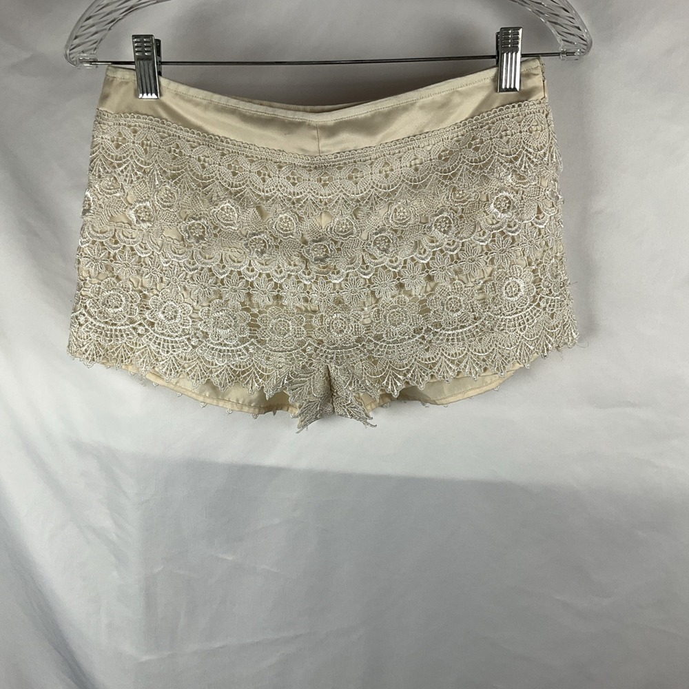 San Souci Women's Size S Ivory Lace & Satin Layered Shorty Shorts Side Zip
